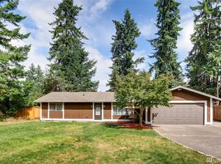 12421 Tatoosh Rd E, Puyallup, WA 98374