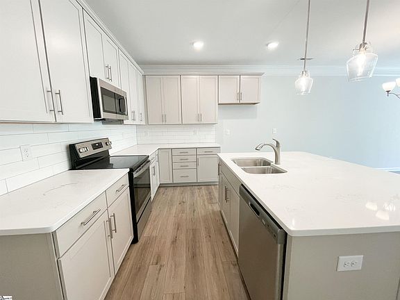 5th image of 31 Fair Village Ln Lot 8