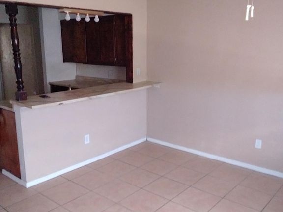 5th image of 2305 Mosher Ct NW