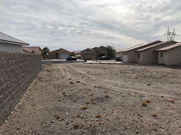 2nd image of 2383 Merlot Ct