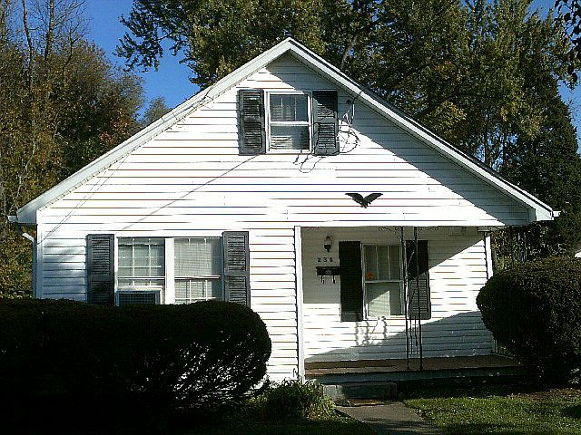 1st image of 236 Evansdale Ave