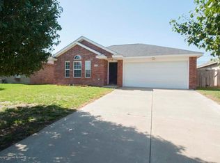 1202 Fox Hollow Ave, Amarillo, TX 79108