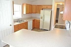 3rd image of 17 Bahia Court Ln