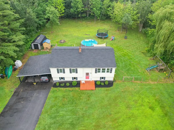 194 Bowman Street, Farmingdale, ME 04344