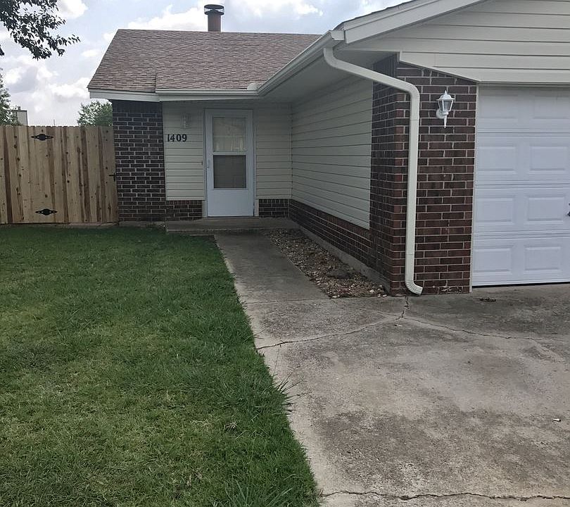 1st image of 1409 Concord Dr