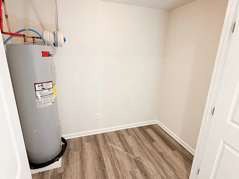 204 Maple Forge Trl — Photo 14