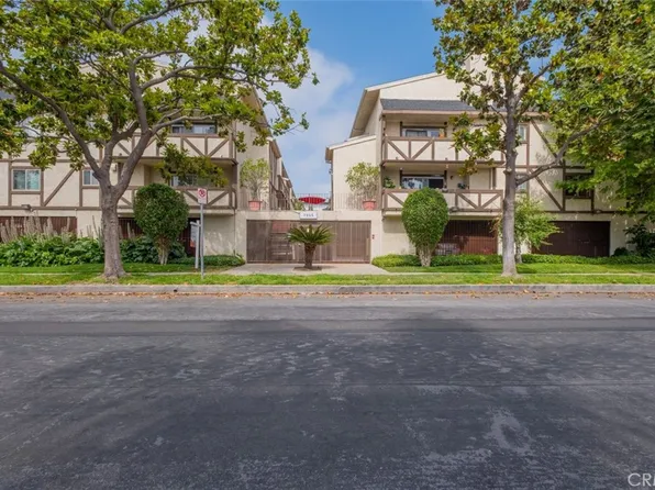 7005 Jordan Ave Unit 203, Canoga Park, CA 91303