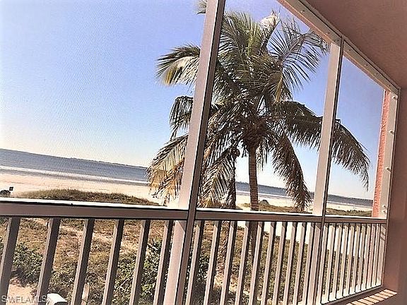 5th image of 510 Estero Blvd #102