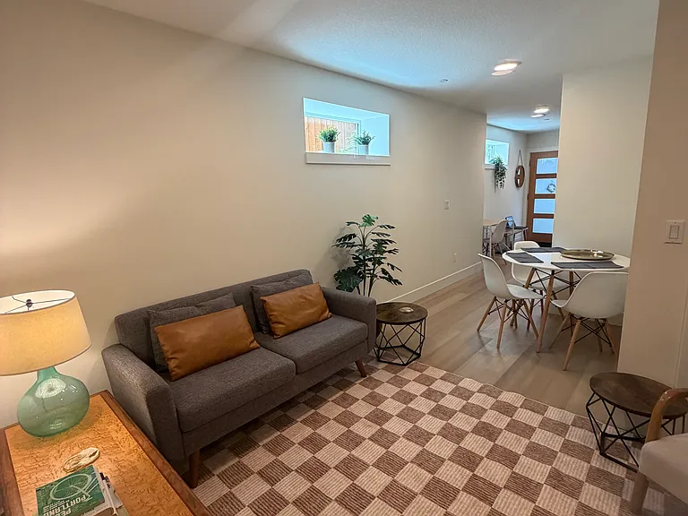 3852 SE Clinton St — Photo 5