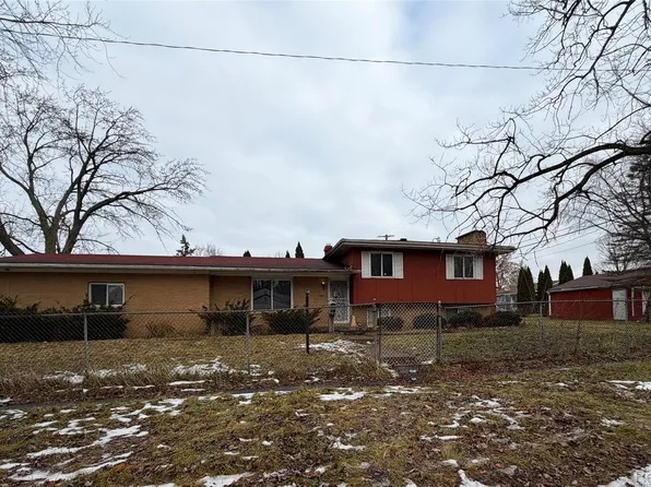 2236 Rosenfield Dr, Flint, MI 48505
