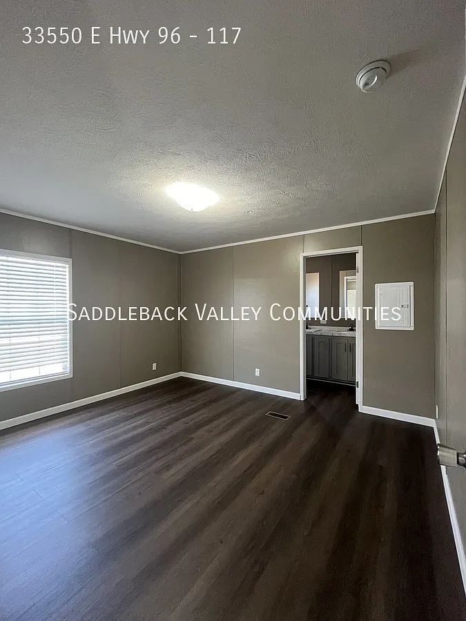 Modern 3 bedroom 2 Bath Manufacture home — Photo 4