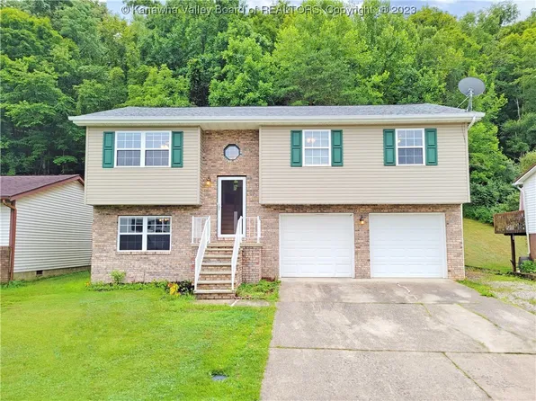 205 Geronimo Dr, Saint Albans, WV 25177