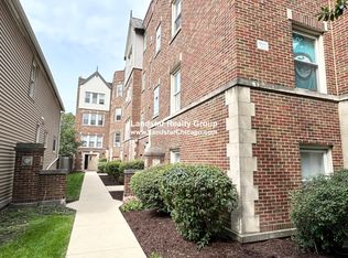 2944 N Albany Ave APT 3, Chicago, IL 60618