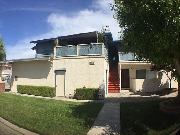 4th image of 792 Concord Ave