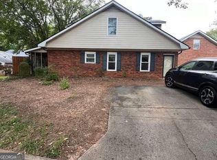 496 Huntington Rd #8, Athens, GA 30606