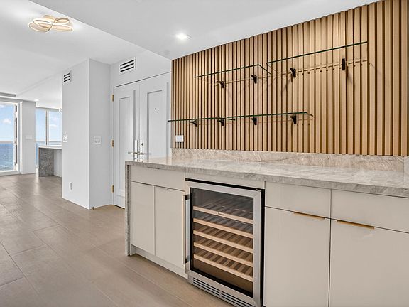 4th image of 2800 S Ocean Boulevard #23c