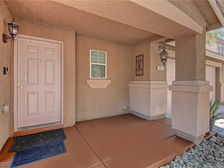 5317 La Quinta Hills St — Photo 4