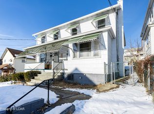 32 E Stanton St, Wilkes Barre, PA 18705
