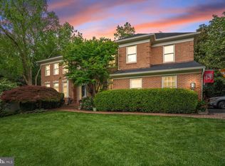 9211 Bexleywood Ct, Fairfax Station, VA