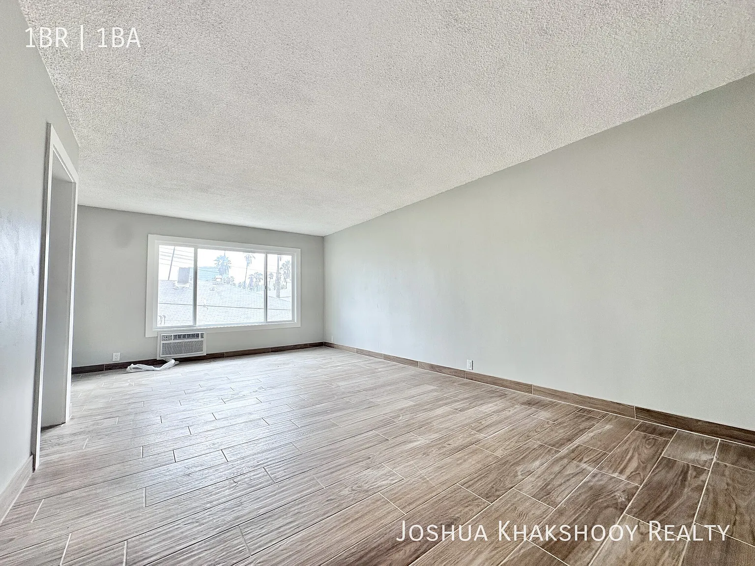 450 Normandie Ave Los Angeles, CA 90020 — Photo 4