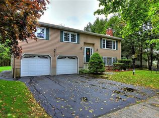 99 Lucien Dr, Hamden, CT 06518