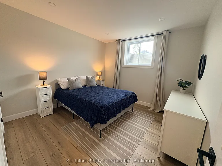 451 Woodridge Dr #2 — Photo 9