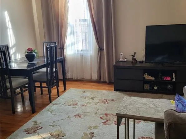 2425 Haring St APT 4H, Brooklyn, NY 11235