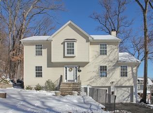 173 Watchung Ter, Scotch Plains, NJ 07076