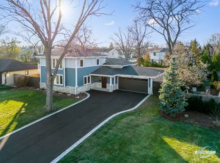 1144 Huber Ln, Glenview, IL