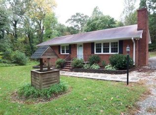 6630 Hunt Rd, Pleasant Garden, NC 27313