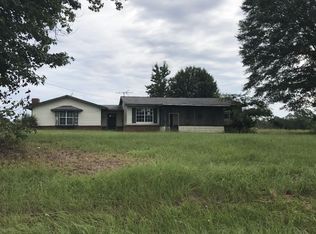 217 Smith County Road 503e, Raleigh, MS 39153