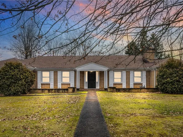 3525 McElroy Dr, Murrysville, PA 15668