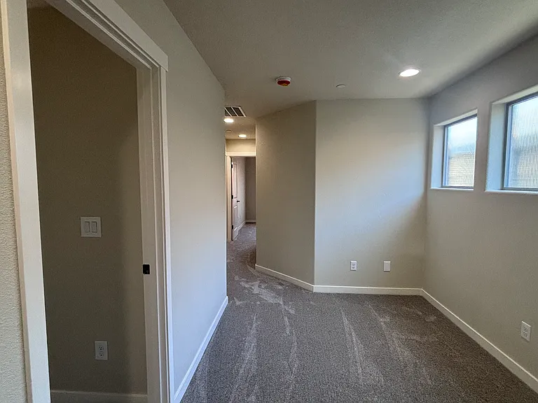 28761 SW Brussels Ln — Photo 10