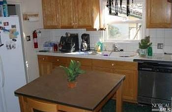 2nd image of 801 Lamont Ave