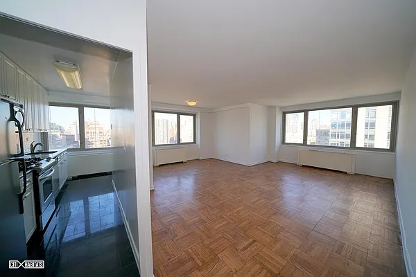 Rented by Citi Habitats | media 12