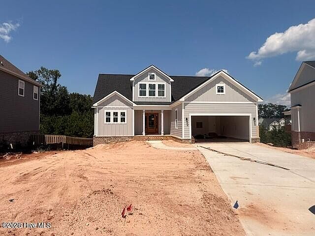 1st image of 804 Nuttall Street