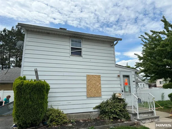 396 Rea Ave, Hawthorne, NJ 07506