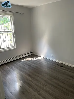 Rented by Fifth & Forever LLC | media 17