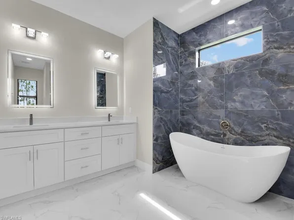 1304 Williams AVE, LEHIGH ACRES, FL 33972