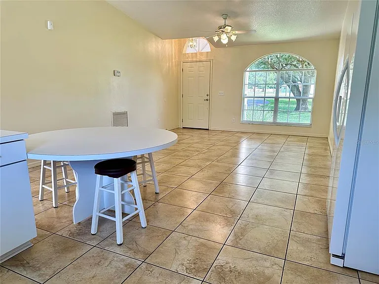 4416 Redcoat Dr — Photo 9
