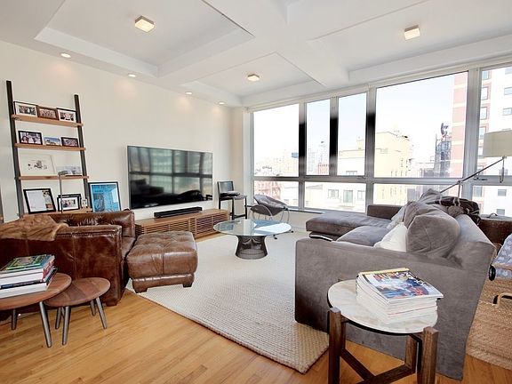 2nd image of 202 Bowery #7F