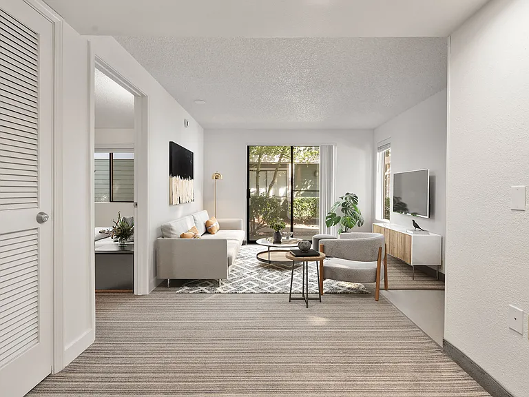 8101 NE Parkway Dr #3 — Photo 10