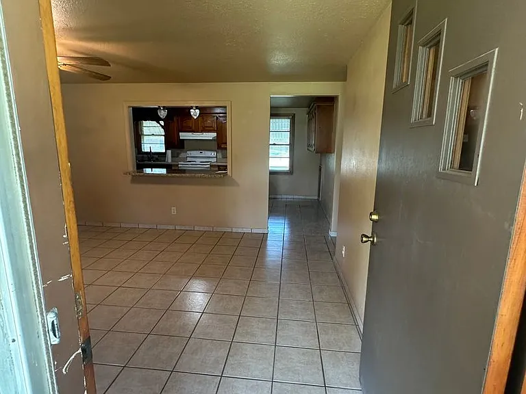 16881 Beau Kay Dr — Photo 19