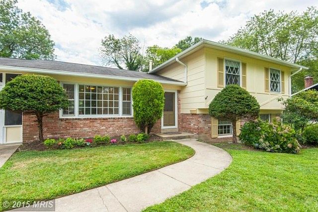 1st image of 8222 Chancery Ct