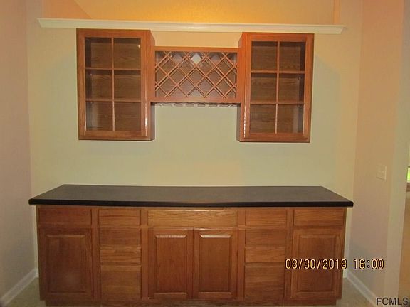 3rd image of 20 Ryker Ln