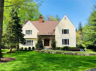 5 Leafwood Ter, Irvington, NY 10533