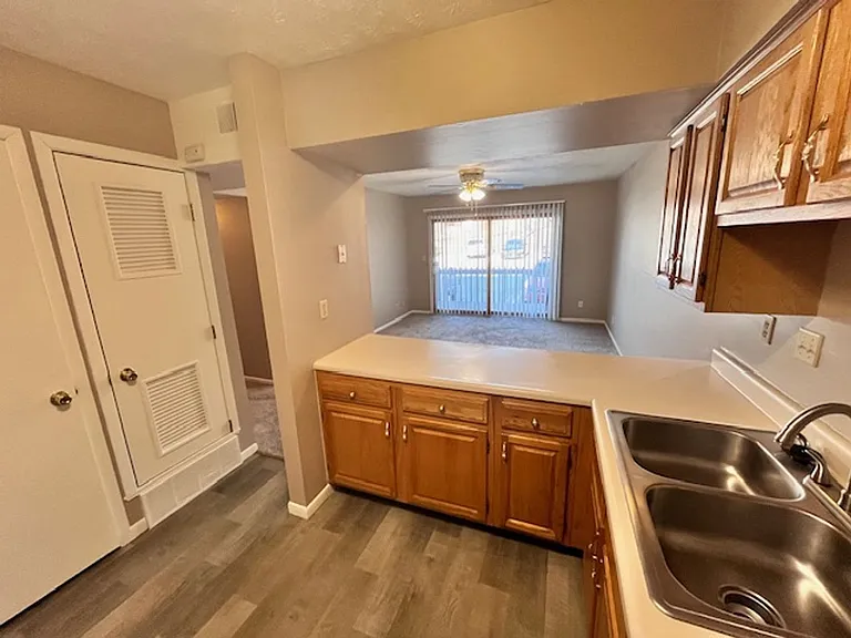 Plaza 93 Apartments — Photo 160