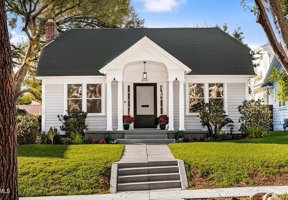 1st image of 2041 Primrose Ave