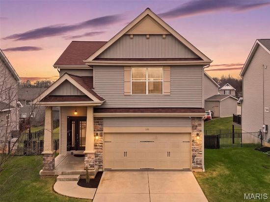 734 Sunset Ln, O'Fallon, MO 63366