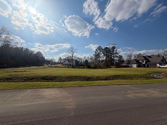 2nd image of 290 Ridgewood Dr Lot 21